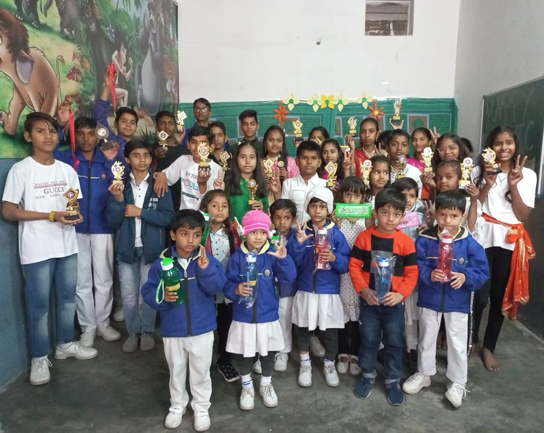 United Student Academy English School - Gallery 13